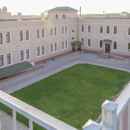 Hotel Khanaka Turkistan Exteriör bild