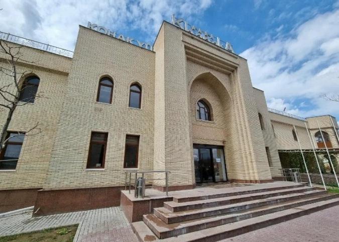Hotel Khanaka Turkistan Exteriör bild