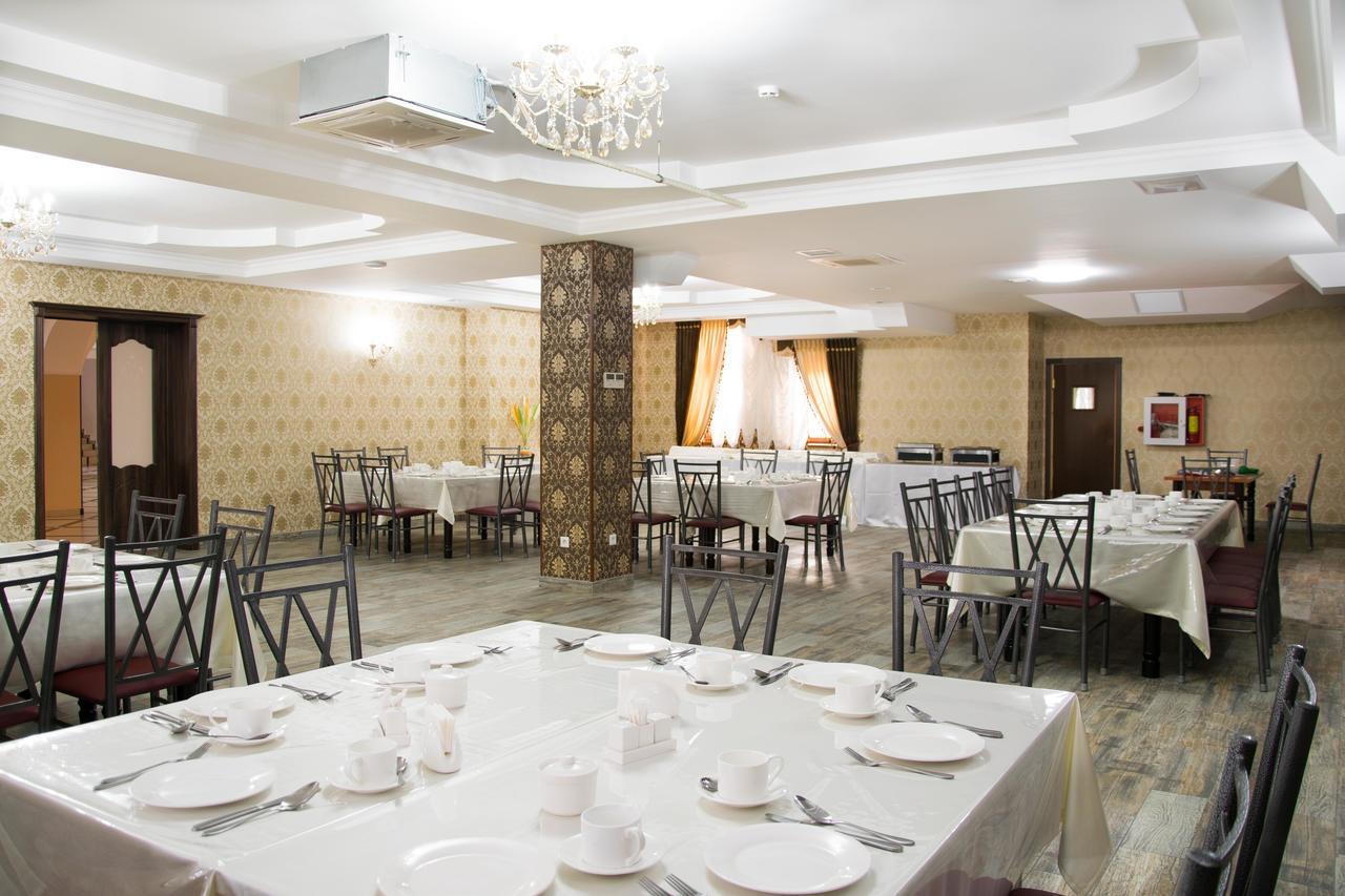 Hotel Khanaka Turkistan Exteriör bild