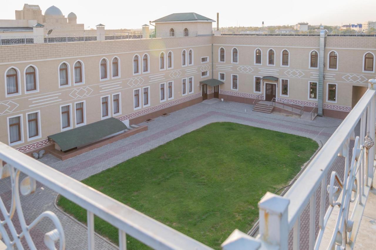 Hotel Khanaka Turkistan Exteriör bild